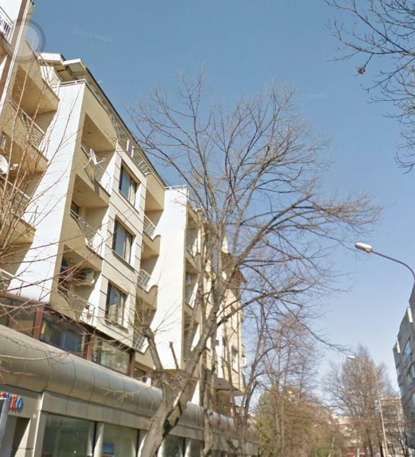 Самостоятелни Студия Hotel Kŭrdzhali Exterior photo